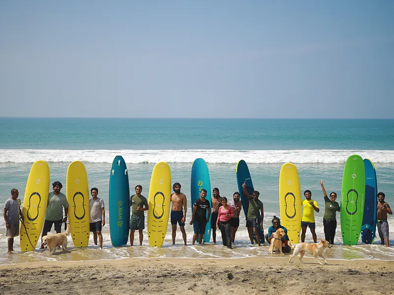 Skys Surf Hostel Surf Camp 3